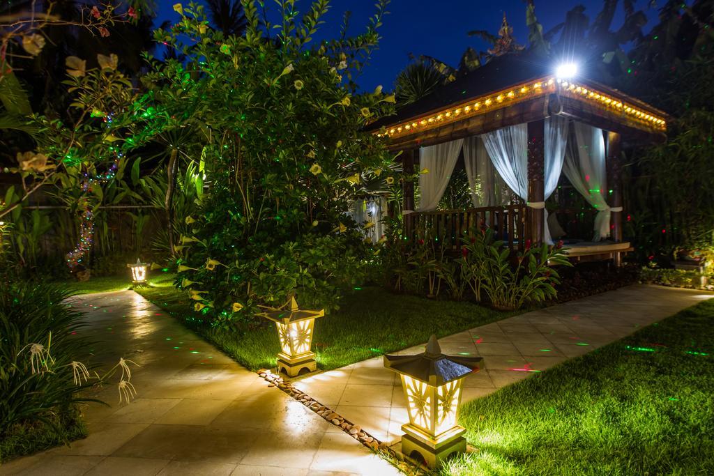 Villa Gusmania Candi Dasa  Exterior photo